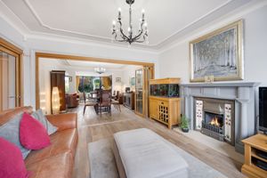 Lounge- click for photo gallery